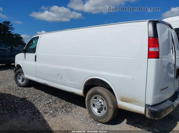 1GCWGBFP7S1134815 2025 CHEVROLET EXPRESS White სალონის 360-გრადუსიანი ხედი