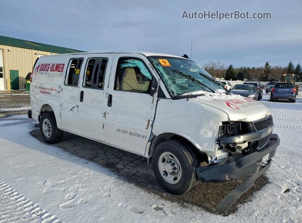 1GCZGGF75S1103718 2025 CHEVROLET EXPRESS Белый Передняя правая четверть