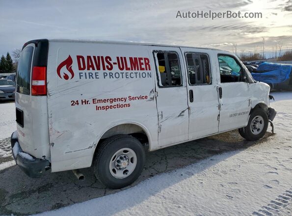1GCZGGF75S1103718 2025 CHEVROLET EXPRESS Белый Задняя правая четверть