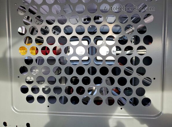 1GCZGGF75S1103718 2025 CHEVROLET EXPRESS Белый Вид задних сидений
