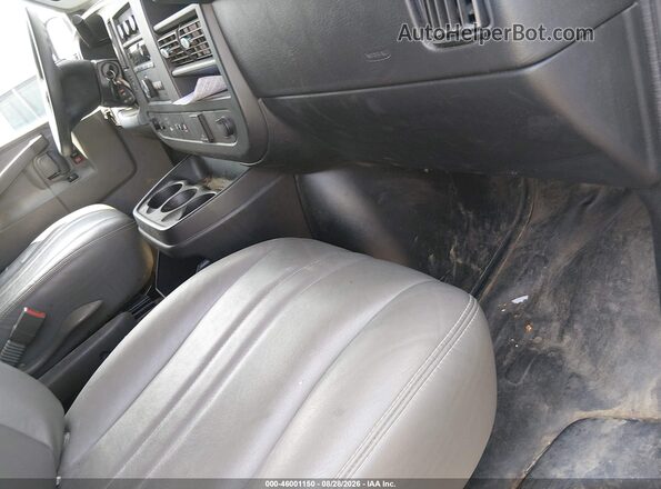 1GCZGGFG2K1245704 2019 CHEVROLET EXPRESS White Vista interior delantera
