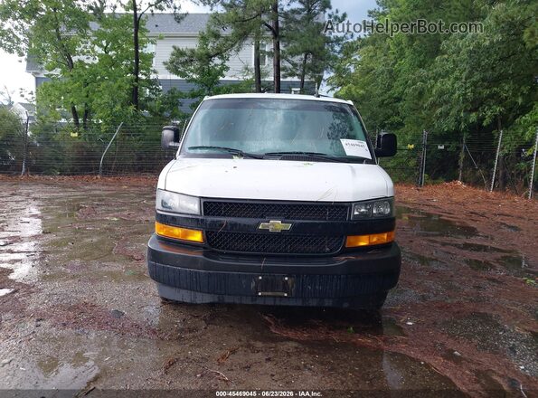 1GCZGHFG2J1218331 2018 CHEVROLET EXPRESS White ხელსაწყოთა პანელის ხედი