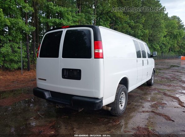 1GCZGHFG2J1218331 2018 CHEVROLET EXPRESS White უკანა მარჯვენა