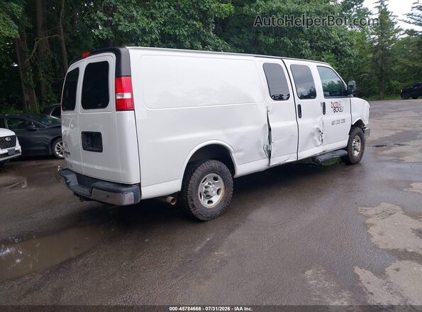 1GCZGHFP4P1185597 2023 CHEVROLET EXPRESS White Trasero derecho