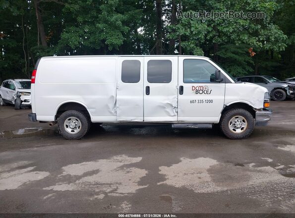 1GCZGHFP4P1185597 2023 CHEVROLET EXPRESS White Vista interior trasera