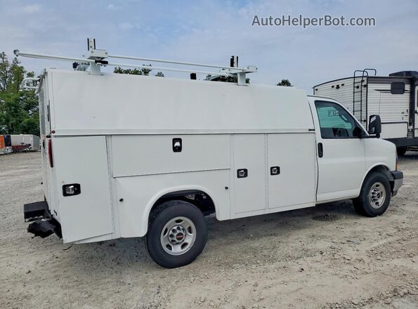 1GD07RF75S1190195 2025 GMC SAVANA White Հետևի աջ