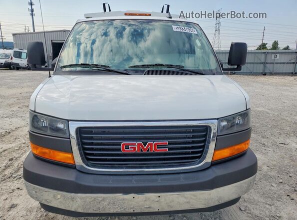 1GD07RF75S1190195 2025 GMC SAVANA White Դիմացի տեսք