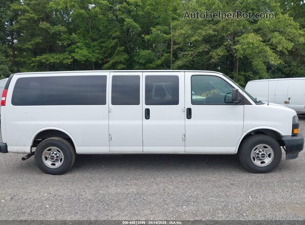 1GJZ7NFG5J1340155 2018 GMC SAVANA White უკანა სალონის ხედი