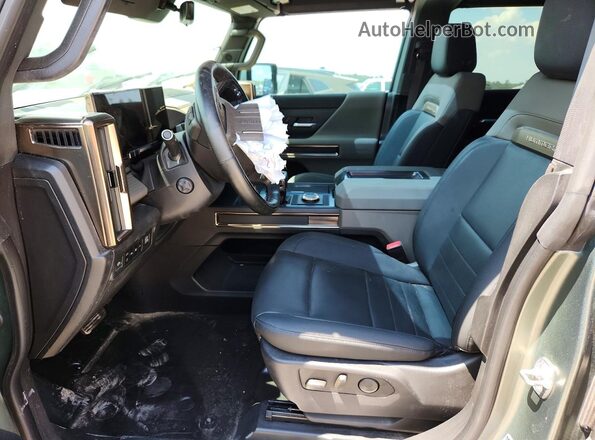 1GKB0RDC7RU100379 2024 GMC HUMMER Gray წინა სალონის ხედი