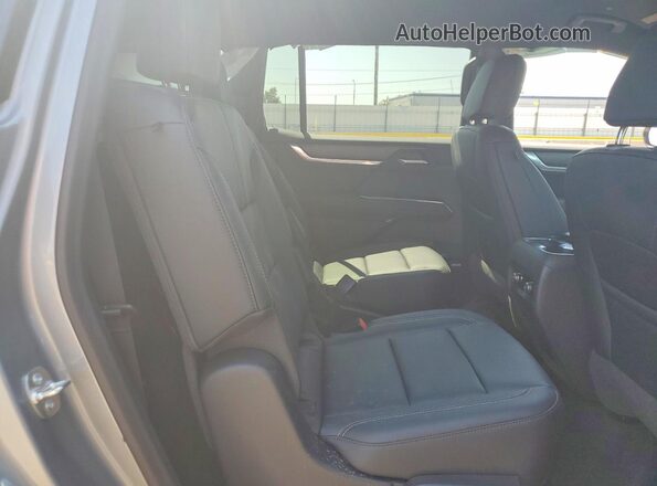 1GKENKKS0TJ293029 2026 GMC ACADIA Silver Rear interior view