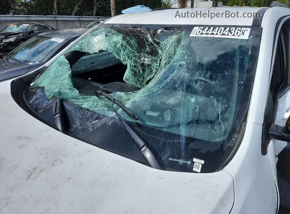 1GKENKKS2TJ294957 2026 GMC ACADIA White Панорамний вид салону 360°