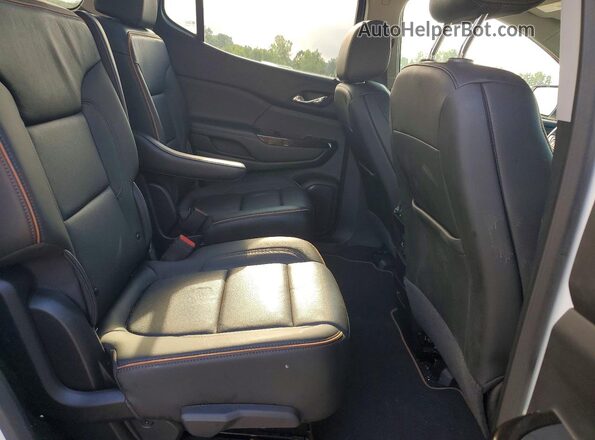 1GKKNLLS8PZ219954 2023 GMC ACADIA Белый Вид задней части салона