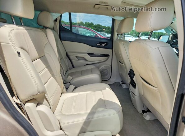 1GKKNPLS7PZ106066 2023 GMC ACADIA Золотой Вид задней части салона