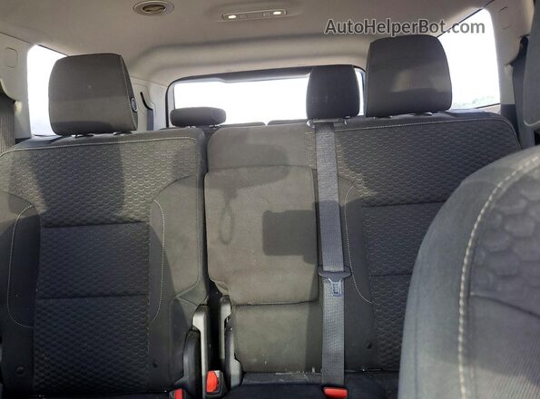 1GKKNRLS2JZ210421 2018 GMC ACADIA Silver Widok tylnych siedzeń