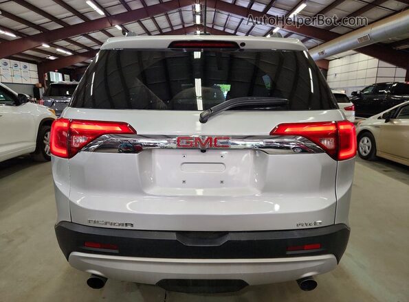 1GKKNSLS3JZ248926 2018 GMC ACADIA Silver Widok z tyłu