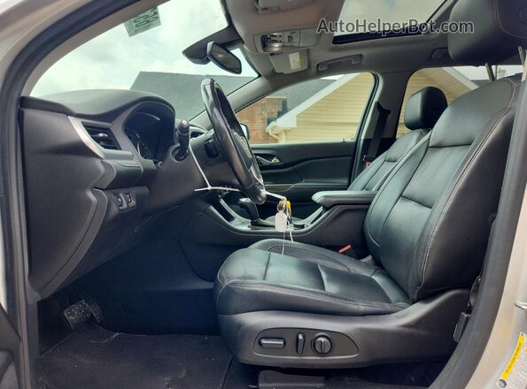 1GKKNWLS4JZ153167 2018 GMC ACADIA Silver Вид салону спереду