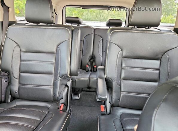 1GKKNXLS8HZ281122 2017 GMC ACADIA White Widok tylnych siedzeń