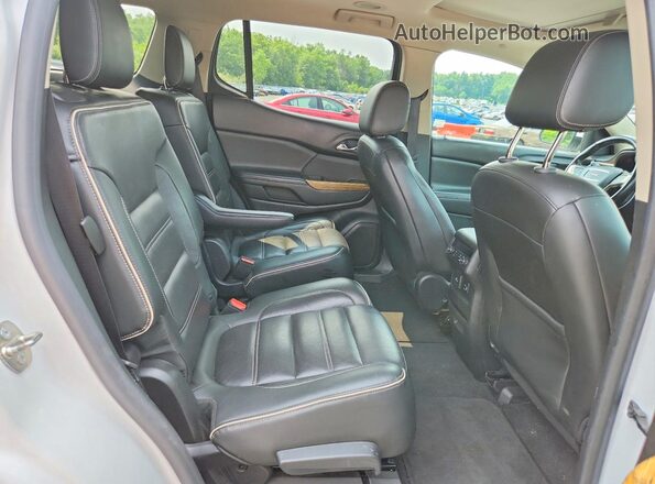 1GKKNXLS8HZ281122 2017 GMC ACADIA White Widok wnętrza z tyłu