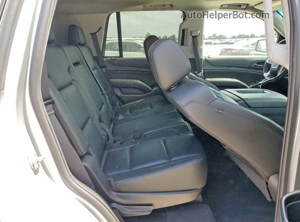 1GKS1BKC8LR210326 2020 GMC YUKON Silver Вид задньої частини салону