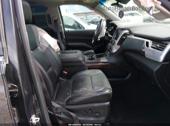 1GKS1GKC7HR215344 2017 GMC YUKON Gray Вид салону спереду