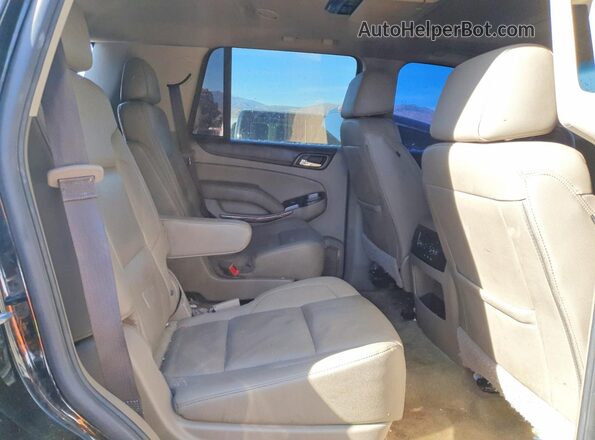 1GKS2BKC4JR124294 2018 GMC YUKON Black Widok wnętrza z tyłu