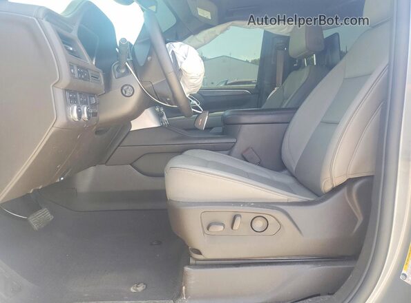 1GKS2BKD2RR355425 2024 GMC YUKON Silver Вид салону спереду