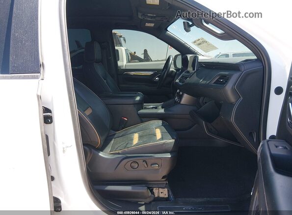 1GKS2CKD7NR307628 2022 GMC YUKON White Вид салону спереду