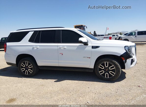 1GKS2CKD7NR307628 2022 GMC YUKON White Вид задньої частини салону
