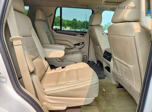 1GKS2CKJ1HR353028 2017 GMC YUKON White Սալոնի հետևի տեսք