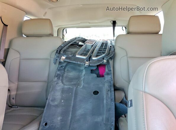 1GKS2DKC6LR181580 2020 GMC YUKON White Vista de los asientos traseros