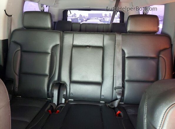 1GKS2GKC4KR267616 2019 GMC YUKON White უკანა სავარძლების ხედი