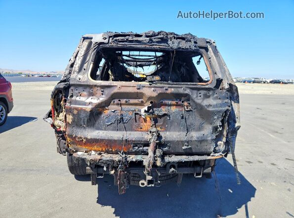 1GKS2GKD9PR425951 2023 GMC YUKON Burn Rear view