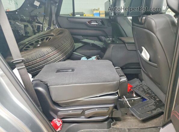 1GKS2VRL3SR204937 2025 GMC YUKON Серый Вид задней части салона