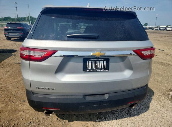 1GNERFKW1LJ192048 2020 CHEVROLET TRAVERSE Silver Вид ззаду