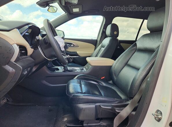 1GNERFKW2PJ259519 2023 CHEVROLET TRAVERSE White Вид салону спереду