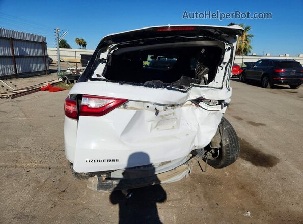 1GNERFKW6LJ234469 2020 CHEVROLET TRAVERSE White Widok z tyłu