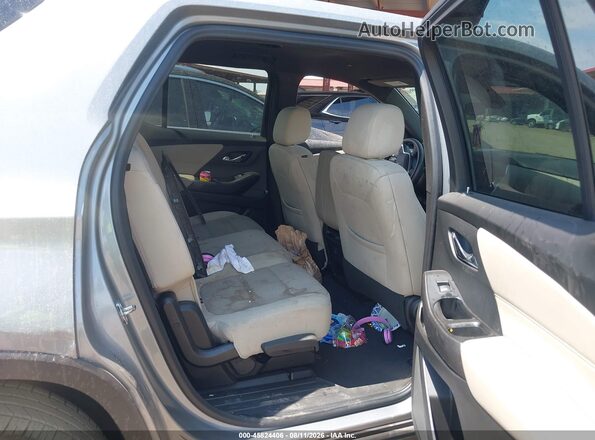 1GNERFKW8PJ294288 2023 CHEVROLET TRAVERSE Silver VIN sticker view