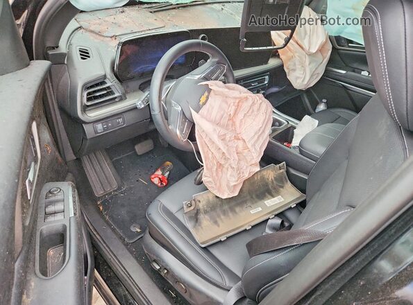 1GNERGKS1TJ271433 2026 CHEVROLET TRAVERSE Black Widok deski rozdzielczej