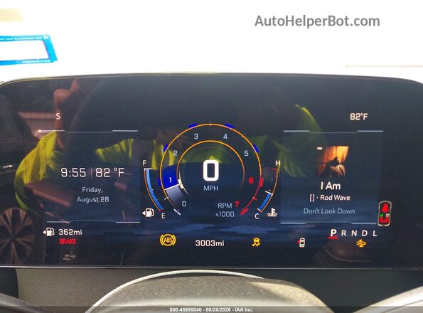 1GNERGKS2TJ389863 2026 CHEVROLET TRAVERSE Gray Widok tylnych siedzeń