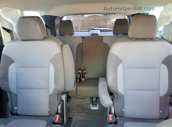1GNERGKW2KJ304909 2019 CHEVROLET TRAVERSE White უკანა სავარძლების ხედი