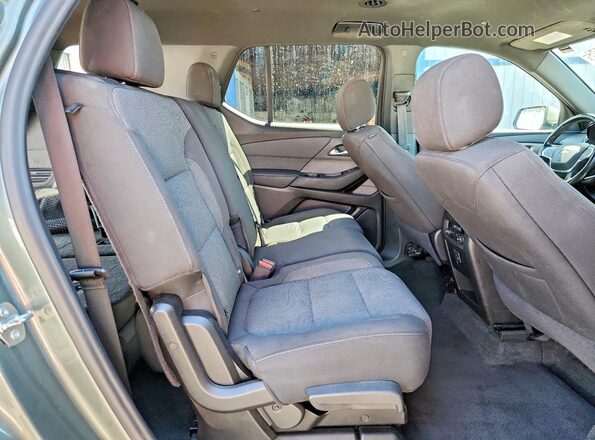 1GNERGKW6PJ158246 2023 CHEVROLET TRAVERSE Зеленый Вид задних сидений