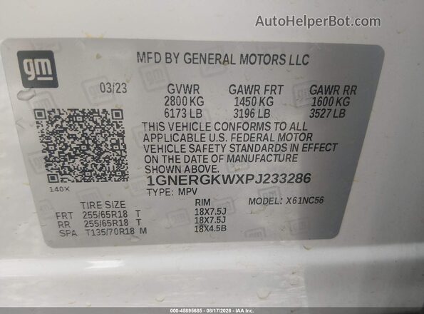 1GNERGKWXPJ233286 2023 CHEVROLET TRAVERSE White Vista del compartimento del motor