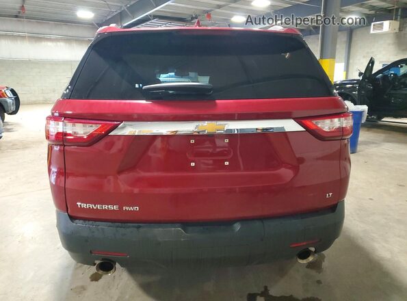 1GNEVGKW4JJ236493 2018 CHEVROLET TRAVERSE Красный Вид сзади