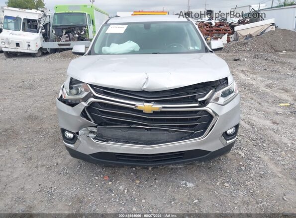1GNEVGKW7JJ222488 2018 CHEVROLET TRAVERSE Gray Widok z przodu