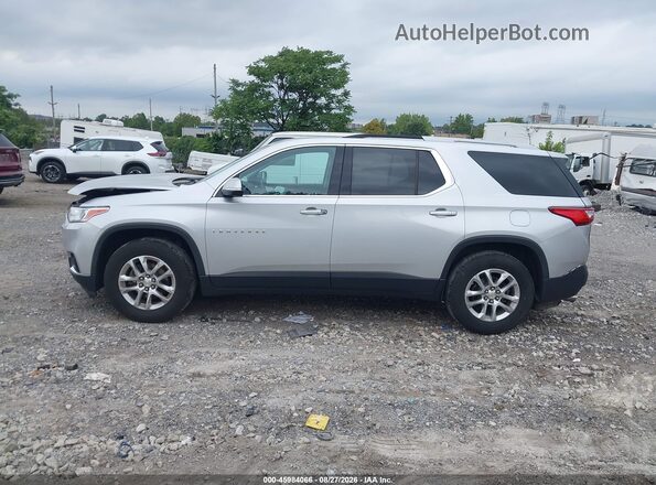 1GNEVGKW7JJ222488 2018 CHEVROLET TRAVERSE Gray Widok wnętrza 360 stopni