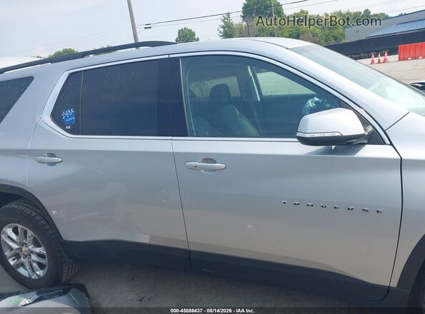 1GNEVGKW8MJ134764 2021 CHEVROLET TRAVERSE Серебряный Вид задней части салона