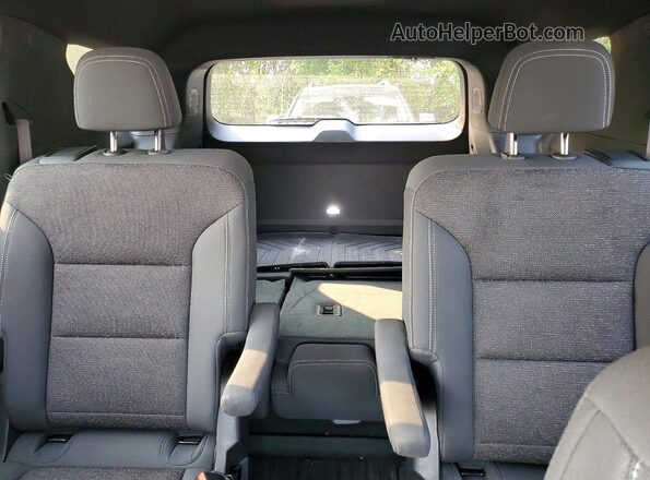 1GNEVGRS3SJ283860 2025 CHEVROLET TRAVERSE White Widok tylnych siedzeń