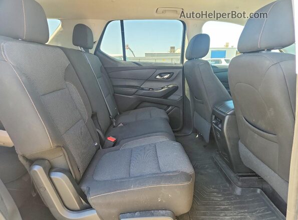 1GNEVLKW7KJ222002 2019 CHEVROLET TRAVERSE Silver უკანა სალონის ხედი