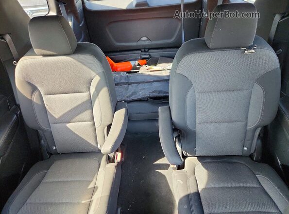 1GNEVMKW7NJ168548 2022 CHEVROLET TRAVERSE Silver Հետևի նստատեղերի տեսք