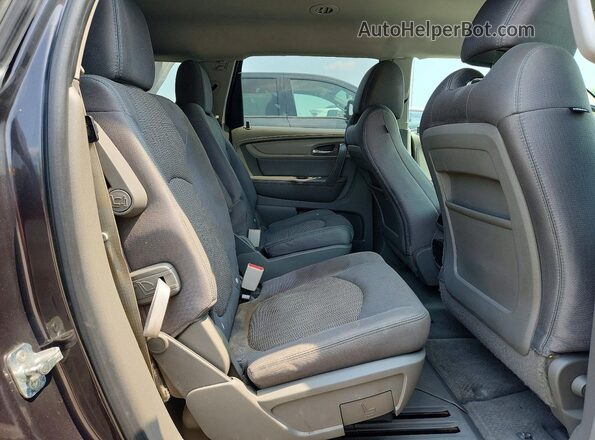 1GNKVGKD1GJ312729 2016 CHEVROLET TRAVERSE Gray Widok wnętrza z tyłu